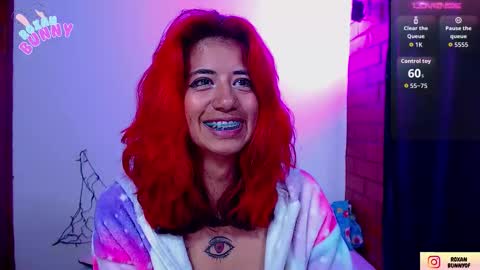Snapshot of roxanbunny chatting on 7, 10, 2025 roxxy online show from 7, 10, 2025