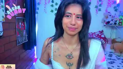 Snapshot of roxanbunny chatting on 22, 6, 2026 roxxy online show from 22, 6, 2026
