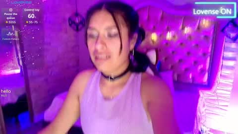 roxanne_han online show from 6, 1, 2026