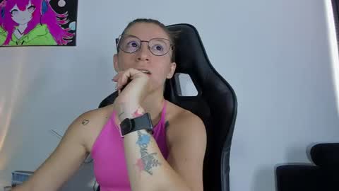 roxanne online show from 30, 6, 2026