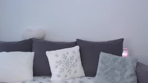 roxanneliss online show from 14, 12, 2025