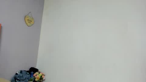 Juliana 3 online show from 15, 5, 2026