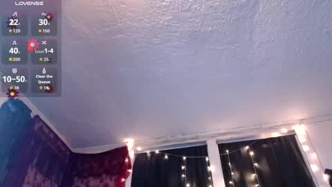 Snapshot of roxanneroulette chatting on 11, 7, 2026 Silver online show from 11, 7, 2026