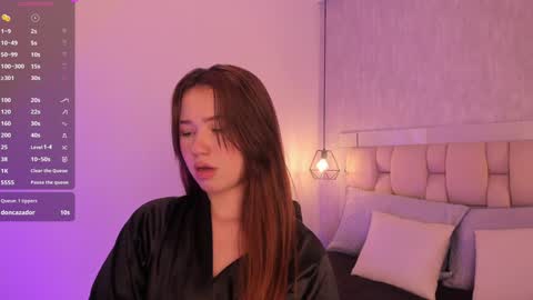 Snapshot of roxie_summers chatting on 29, 1, 2025 Roxie online show from 29, 1, 2025