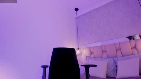 Snapshot of roxie_summers chatting on 13, 2, 2025 Roxie online show from 13, 2, 2025