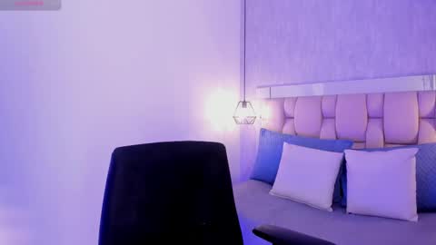 Snapshot of roxie_summers chatting on 15, 2, 2025 Roxie online show from 15, 2, 2025