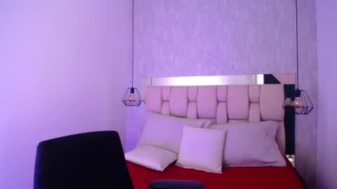 Snapshot of roxie_summers chatting on 24, 2, 2025 Roxie online show from 24, 2, 2025