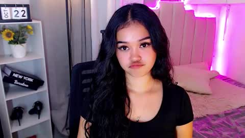 roxxy_blossom online show from 22, 10, 2025