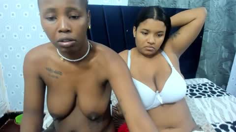 Snapshot of roxxy_velasquez chatting on 6, 2, 2026 roxxy_velasquez online show from 6, 2, 2026