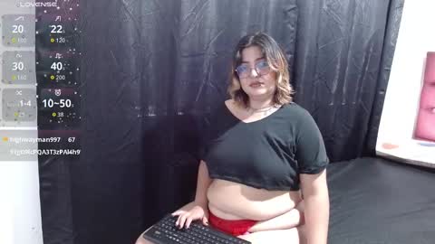 Snapshot of roxy_f_w chatting on 30, 9, 2025 Roxana online show from 30, 9, 2025