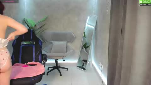 Snapshot of roxy_foxi chatting on 10, 10, 2025 Roxy fiery online show from 10, 10, 2025