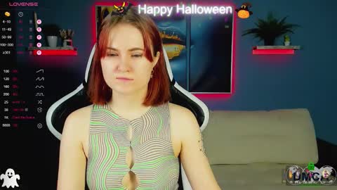 Snapshot of roxy_foxi chatting on 9, 11, 2025 Roxy fiery online show from 9, 11, 2025