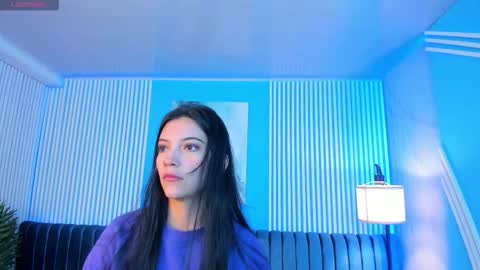 Roxy hell online show from 2, 12, 2025