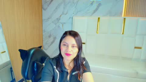 Roxy online show from 16, 4, 2026