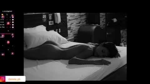 R O X Y  online show from 10, 1, 2025