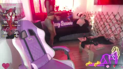 Snapshot of roxy_roxxan chatting on 10, 5, 2026 - online show from 10, 5, 2026