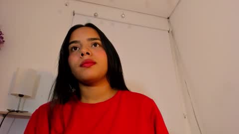 Snapshot of roxy_stone1 chatting on 4, 12, 2025 roxy_stone1 online show from 4, 12, 2025