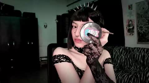 Snapshot of roxy_toxic chatting on 27, 2, 2026 Roxy Independient model Help me to reach 50 thumbs up online show from 27, 2, 2026