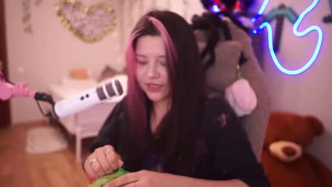 roxysuh online show from 30, 10, 2025