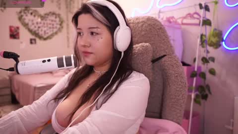 Snapshot of roxysuh chatting on 16, 5, 2026 roxysuh online show from 16, 5, 2026