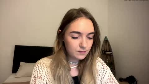 Snapshot of roxysweetdream chatting on 26, 4, 2026 Roxy online show from 26, 4, 2026