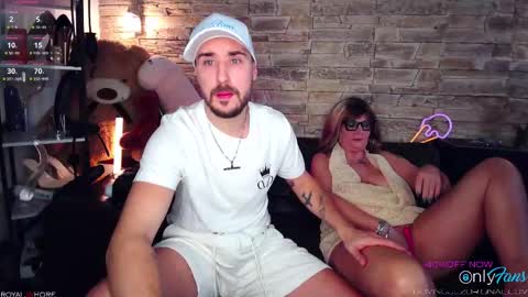Snapshot of royal__whore chatting on 6, 3, 2026 DOMINGUEZ ORIGINAL online show from 6, 3, 2026