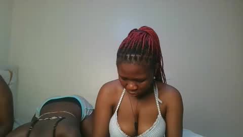 Snapshot of royal_goddes chatting on 22, 12, 2025 goddes online show from 22, 12, 2025