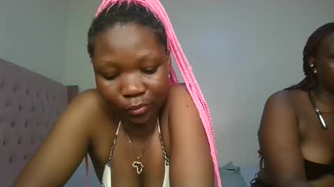 Snapshot of royal_goddes chatting on 5, 3, 2026 goddes online show from 5, 3, 2026