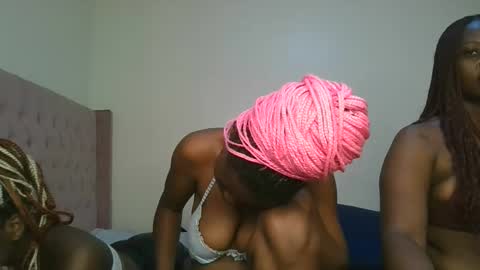 Snapshot of royal_goddes chatting on 11, 3, 2026 goddes online show from 11, 3, 2026