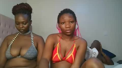 Snapshot of royal_goddes chatting on 18, 3, 2026 goddes online show from 18, 3, 2026