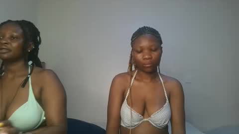 Snapshot of royal_goddes chatting on 5, 4, 2026 goddes online show from 5, 4, 2026
