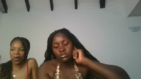 Snapshot of royal_goddes2 chatting on 15, 7, 2026 royal_goddes2 online show from 15, 7, 2026