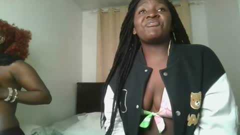 Snapshot of royal_goddes2 chatting on 30, 7, 2026 royal_goddes2 online show from 30, 7, 2026