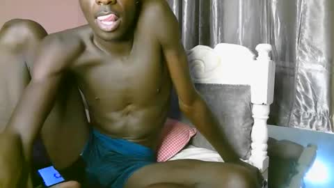 Snapshot of royalty254 chatting on 18, 3, 2026 royalty254 online show from 18, 3, 2026