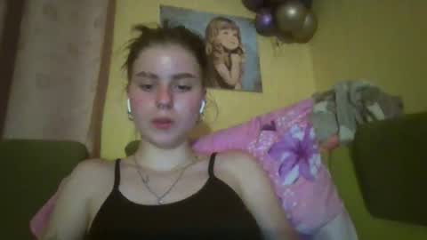 Snapshot of royalvelour chatting on 2, 7, 2026 royalvelour online show from 2, 7, 2026