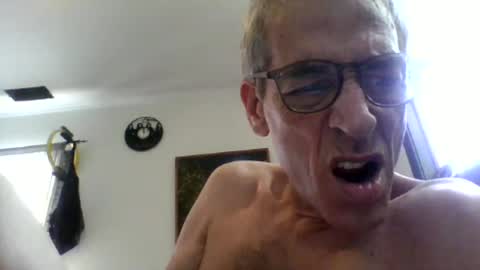 Snapshot of royboy2561 chatting on 22, 6, 2026 Roy Murrin online show from 22, 6, 2026