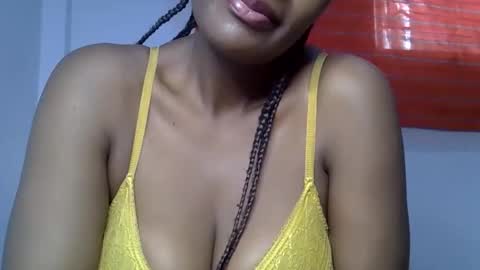 Snapshot of rozie34 chatting on 5, 3, 2026 rozie34 online show from 5, 3, 2026