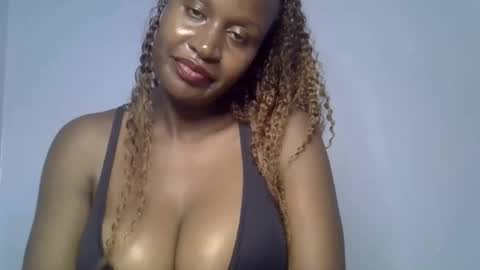 Snapshot of rozie34 chatting on 26, 3, 2026 rozie34 online show from 26, 3, 2026