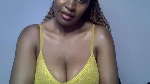 Snapshot of rozie34 chatting on 4, 4, 2026 rozie34 online show from 4, 4, 2026