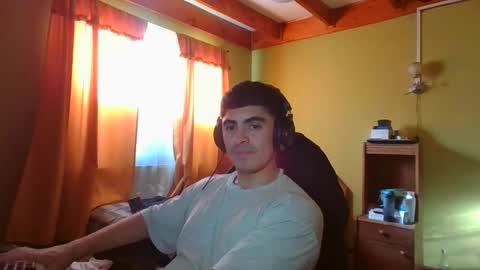 rpaulo25 online show from 4, 2, 2025