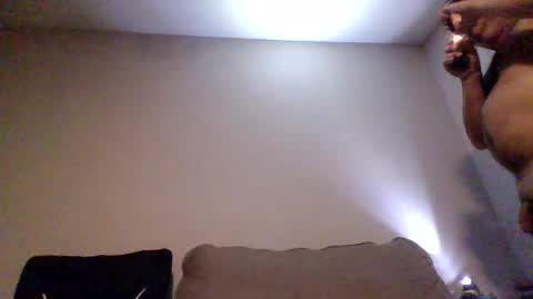 rubbingoneout714 online show from 1, 12, 2025