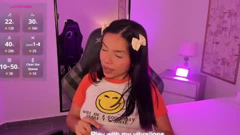 Snapshot of rubby_grundy chatting on 1, 4, 2026 R U B B Y online show from 1, 4, 2026