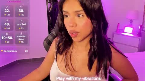 Snapshot of rubby_grundy chatting on 2, 4, 2026 R U B B Y online show from 2, 4, 2026