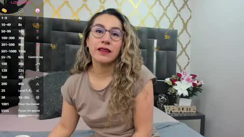 Snapshot of rubby_taylor chatting on 8, 11, 2025 RubbyTaylor online show from 8, 11, 2025