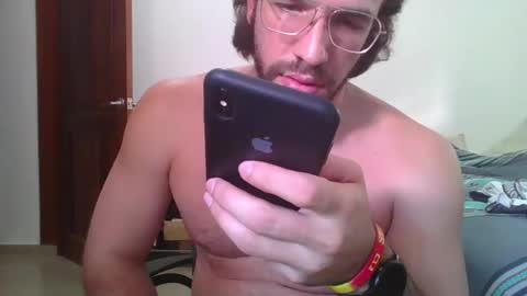 Snapshot of rubio121 chatting on 18, 12, 2024 rubio121 online show from 18, 12, 2024