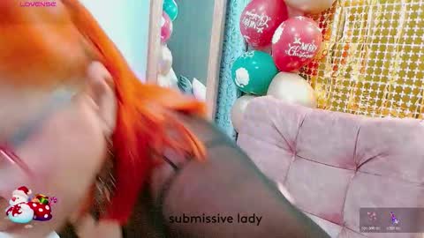 Snapshot of rubiqueens chatting on 22, 12, 2025 RubiQueens online show from 22, 12, 2025