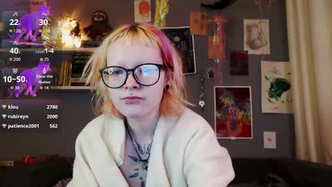 Snapshot of rubireyn chatting on 15, 12, 2025 Rubi online show from 15, 12, 2025