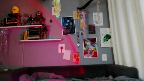 Snapshot of rubireyn chatting on 17, 12, 2025 Rubi online show from 17, 12, 2025