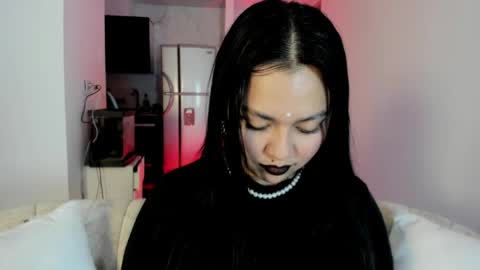 Snapshot of rubyhlowe chatting on 10, 4, 2026 RUBY online show from 10, 4, 2026