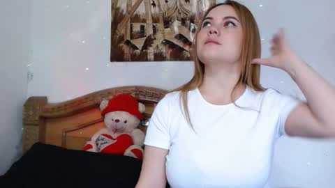 Snapshot of rubyklar chatting on 9, 3, 2025 Rubyklar online show from 9, 3, 2025